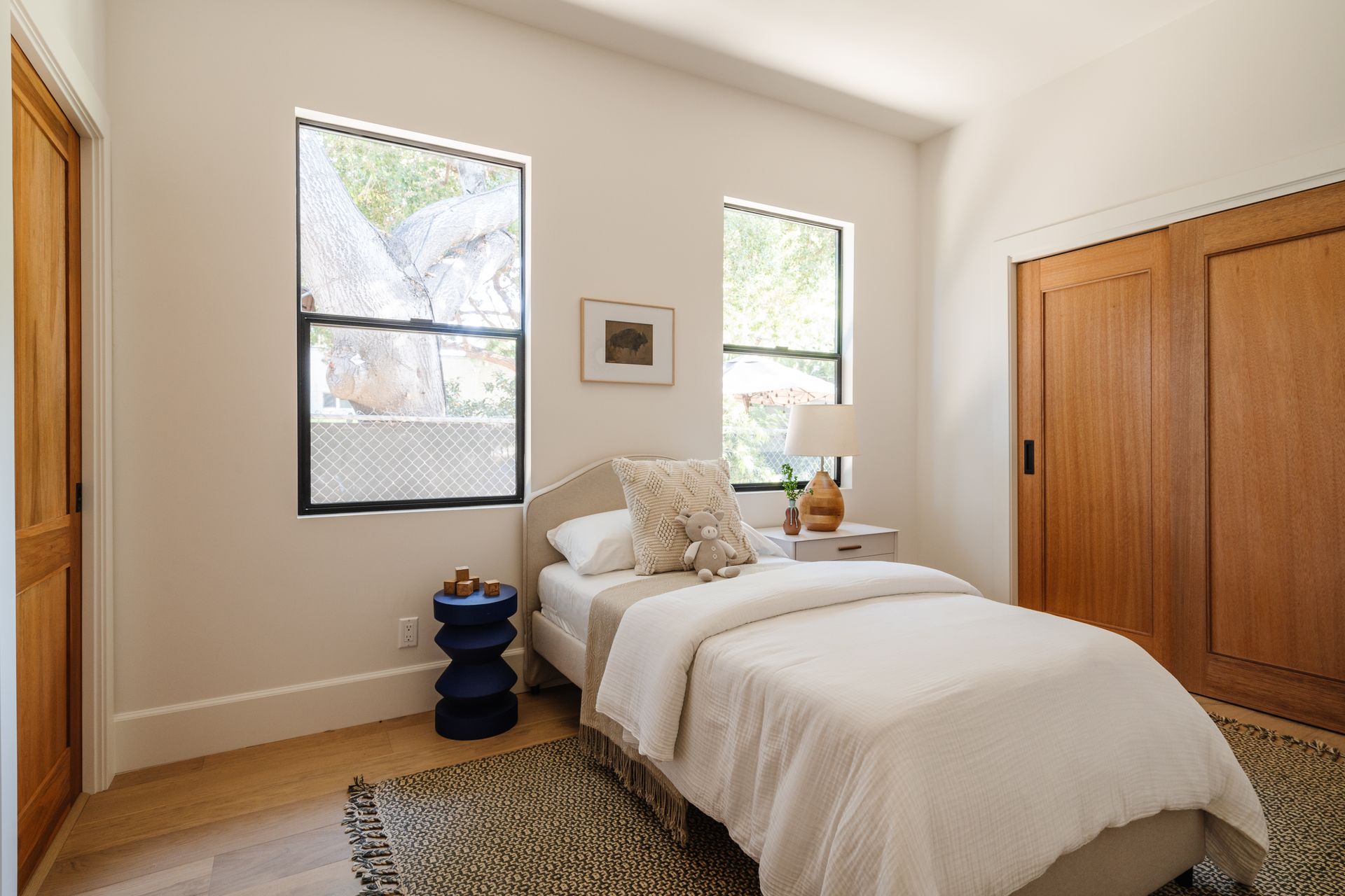 Larchmont Village children room