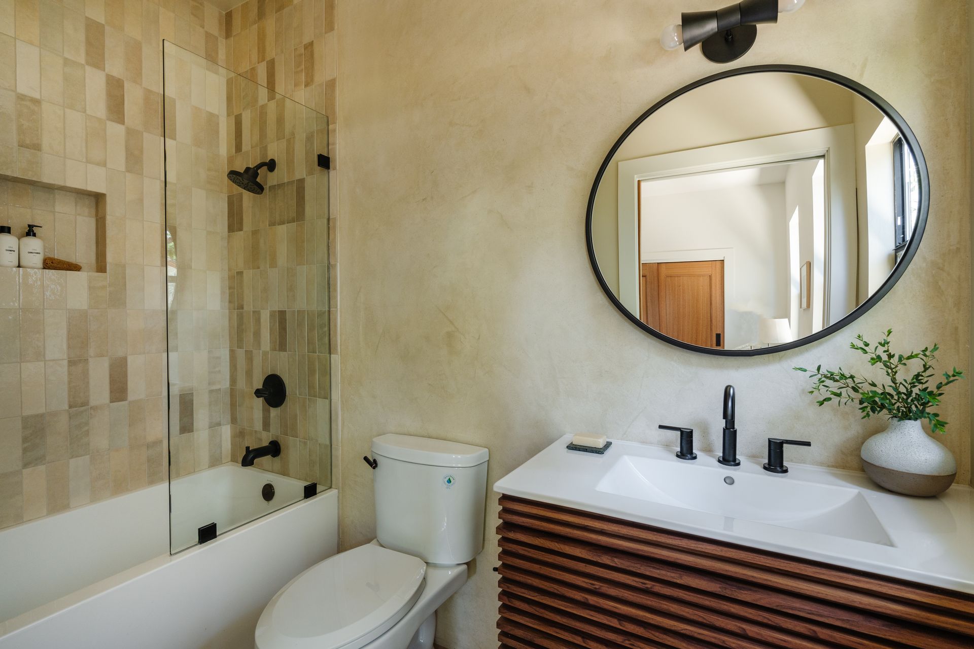 Larchmont Village bathroom with single vanity