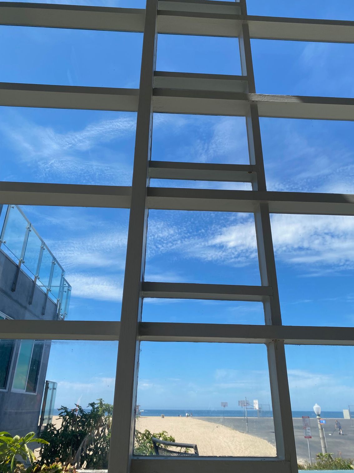 Lovell beach house windows