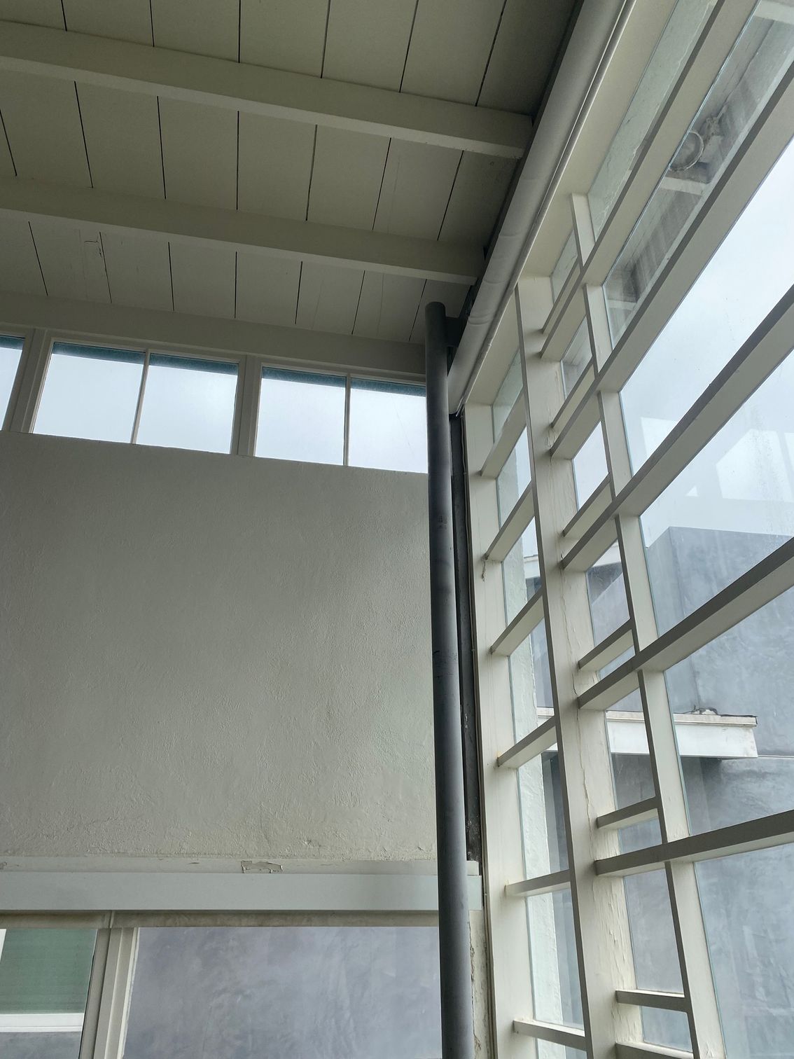 Lovell beach house interior
