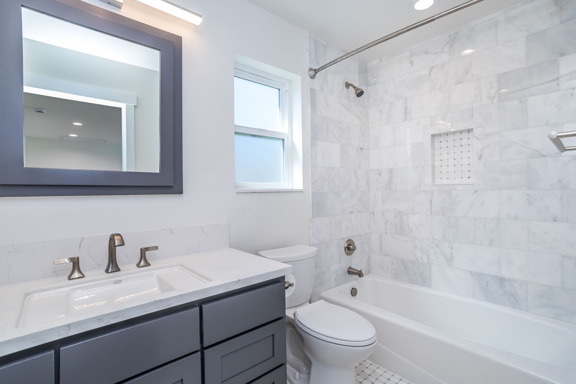 San Antonio contemporary bathroom