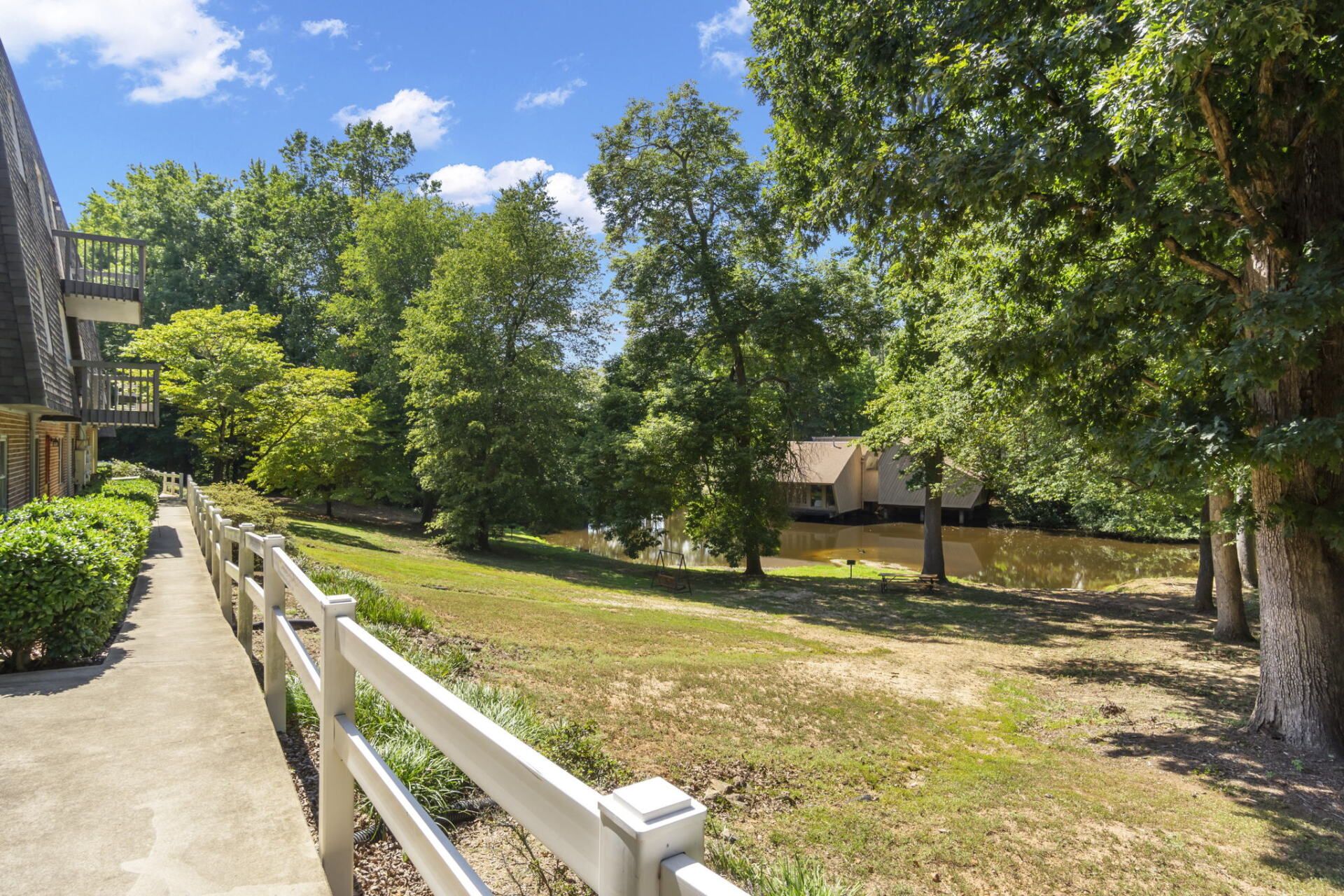 Overbrook Place Apartments Grounds
