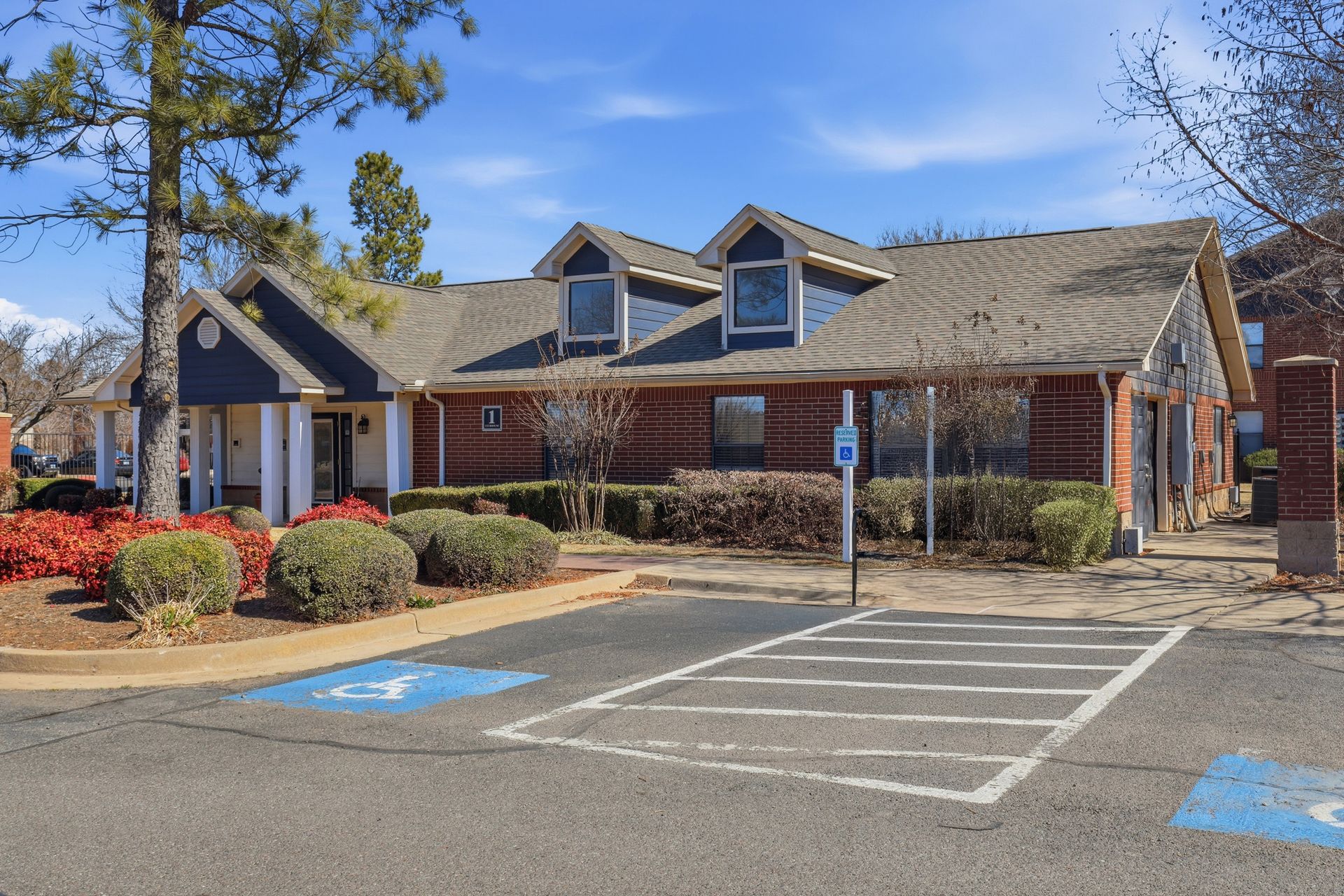 Apartments, Edmond, Pet Friendly, 1 2 3 4 Bedroom, Washer Dryer Connect, 24 Hr Emergency Maintenance, Patio, Floorplan, Pool