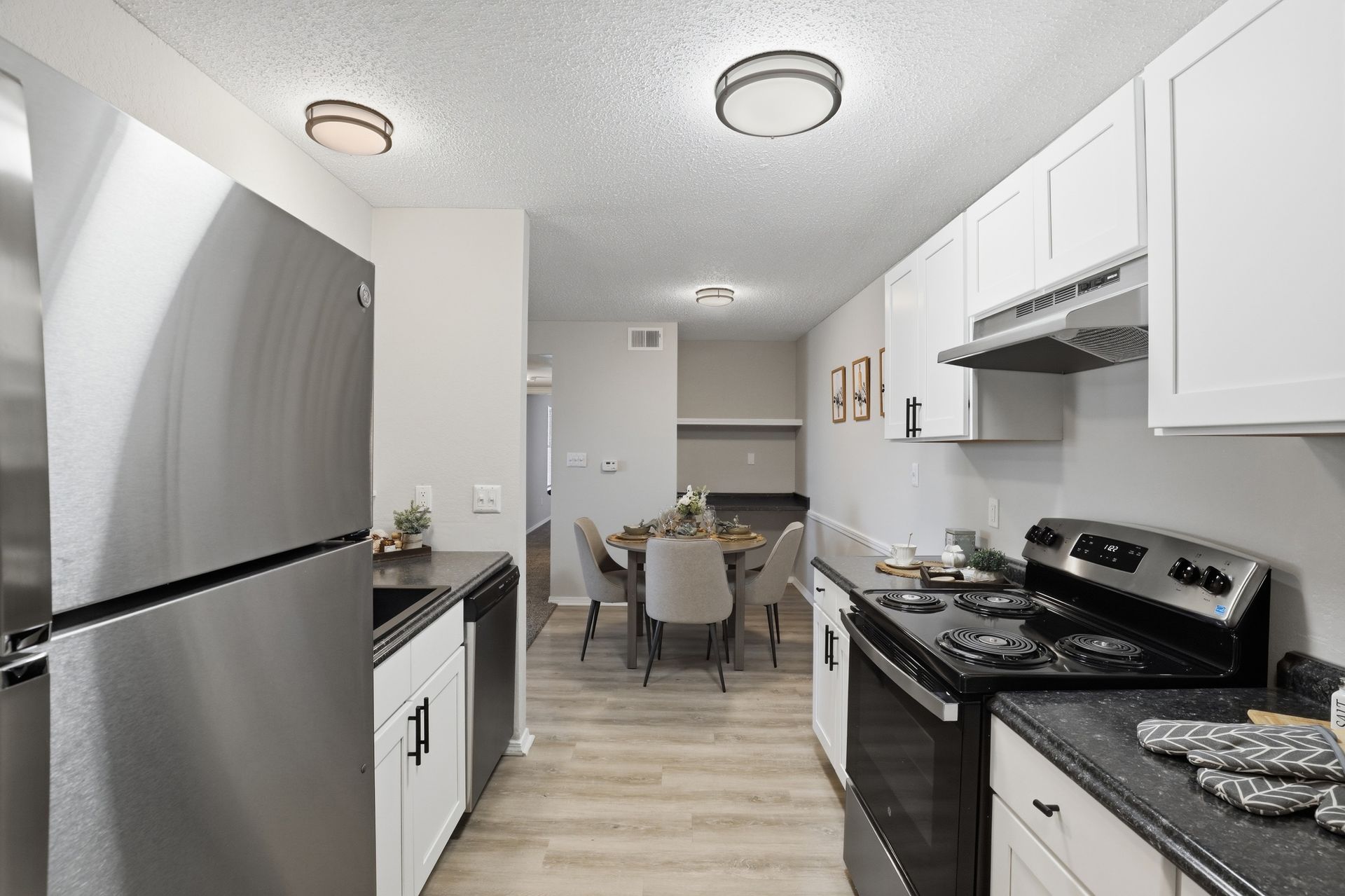 Apartments, Edmond, Pet Friendly, 1 2 3 4 Bedroom, Washer Dryer Connect, 24 Hr Emergency Maintenance, Patio, Floorplan, Pool