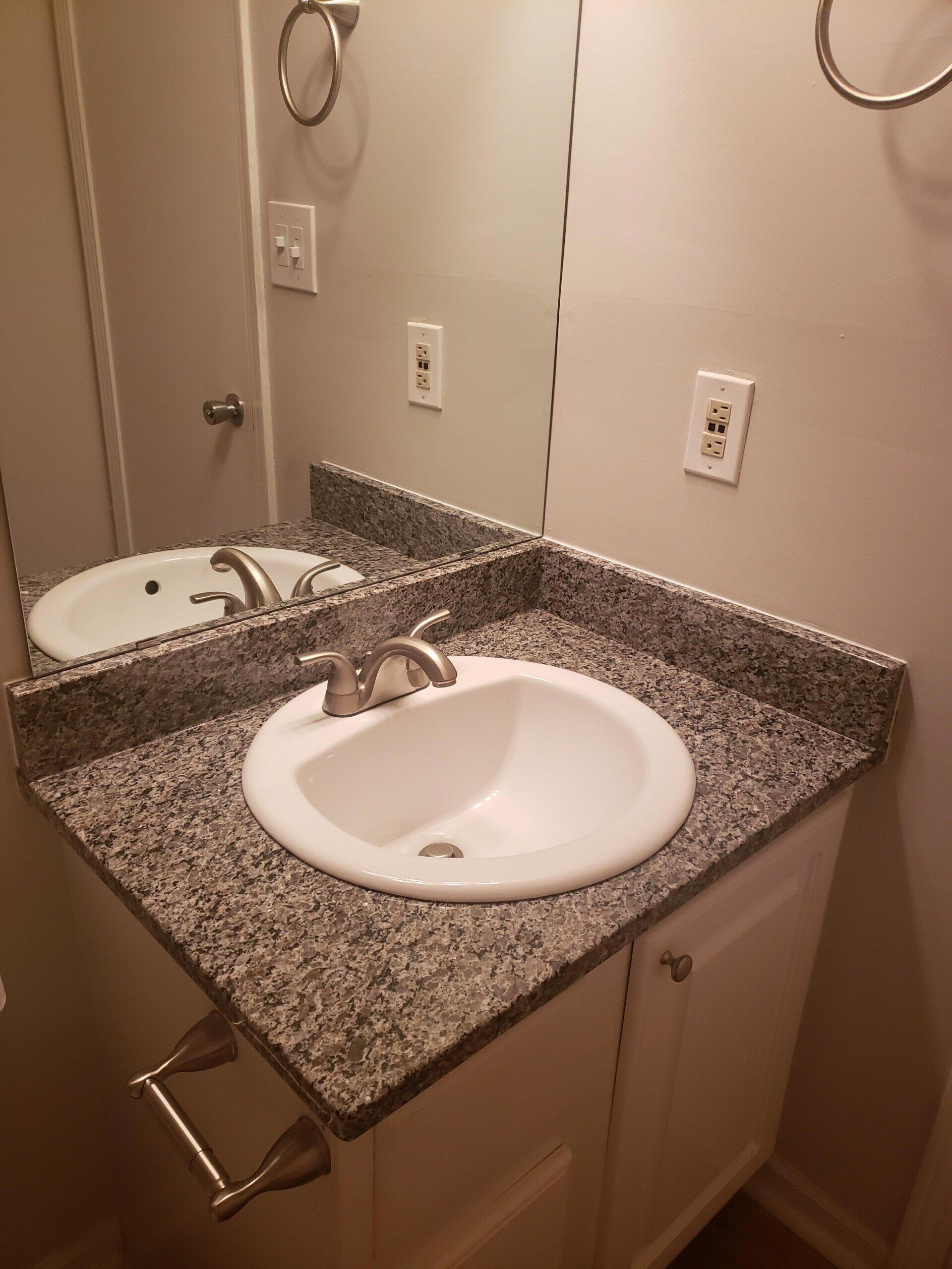 Apartments, Myrtle Beach, Affordable, Pet Friendly, 1 and 2 Bedroom, 24 Hour Emergency Maintenance, Parking, Floorplan, Pool