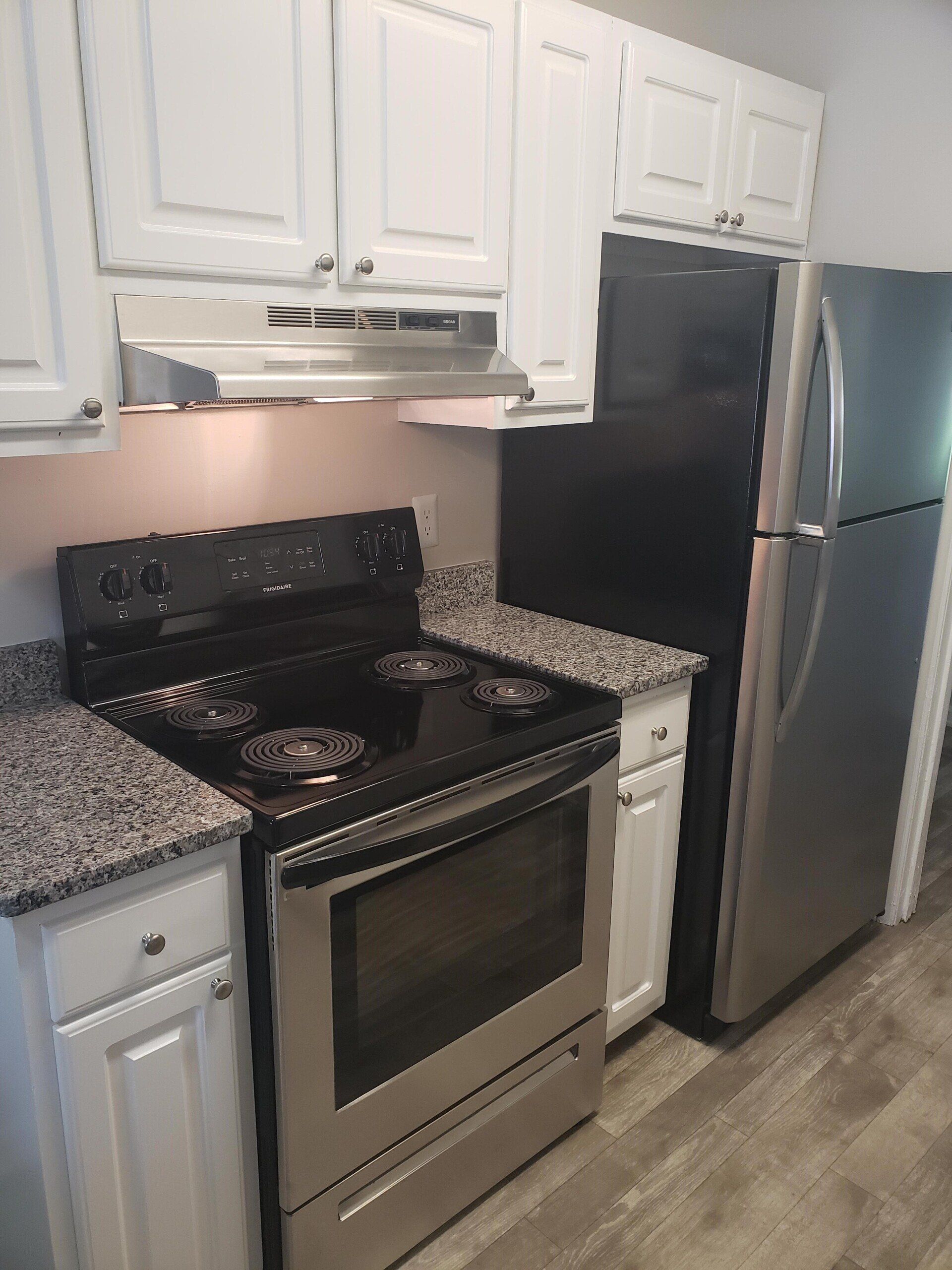 Apartments, Myrtle Beach, Affordable, Pet Friendly, 1 and 2 Bedroom, 24 Hour Emergency Maintenance, Parking, Floorplan, Pool
