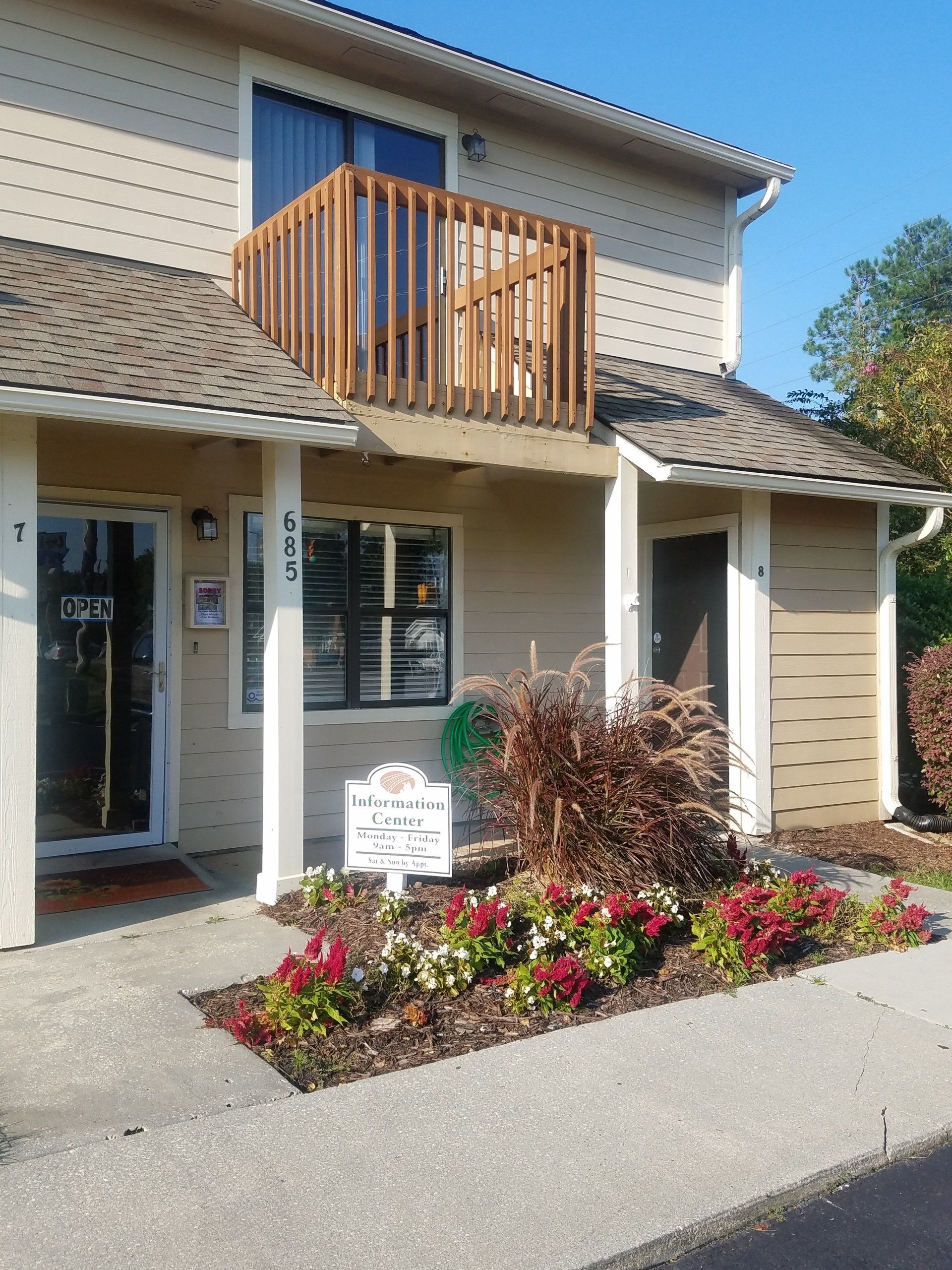 Apartments, Myrtle Beach, Affordable, Pet Friendly, 1 and 2 Bedroom, 24 Hour Emergency Maintenance, Parking, Floorplan, Pool