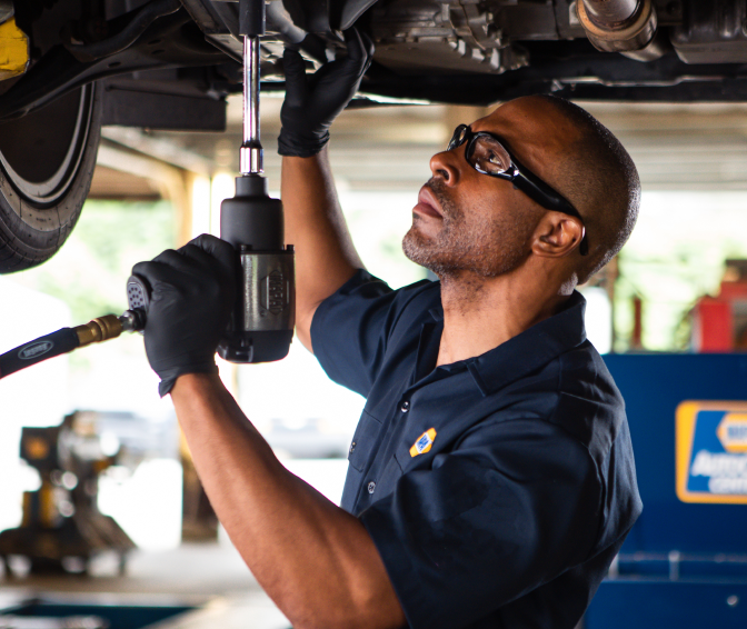 Our mechanic is repairing a vehicle in Archie, MO - Archie Auto Repair