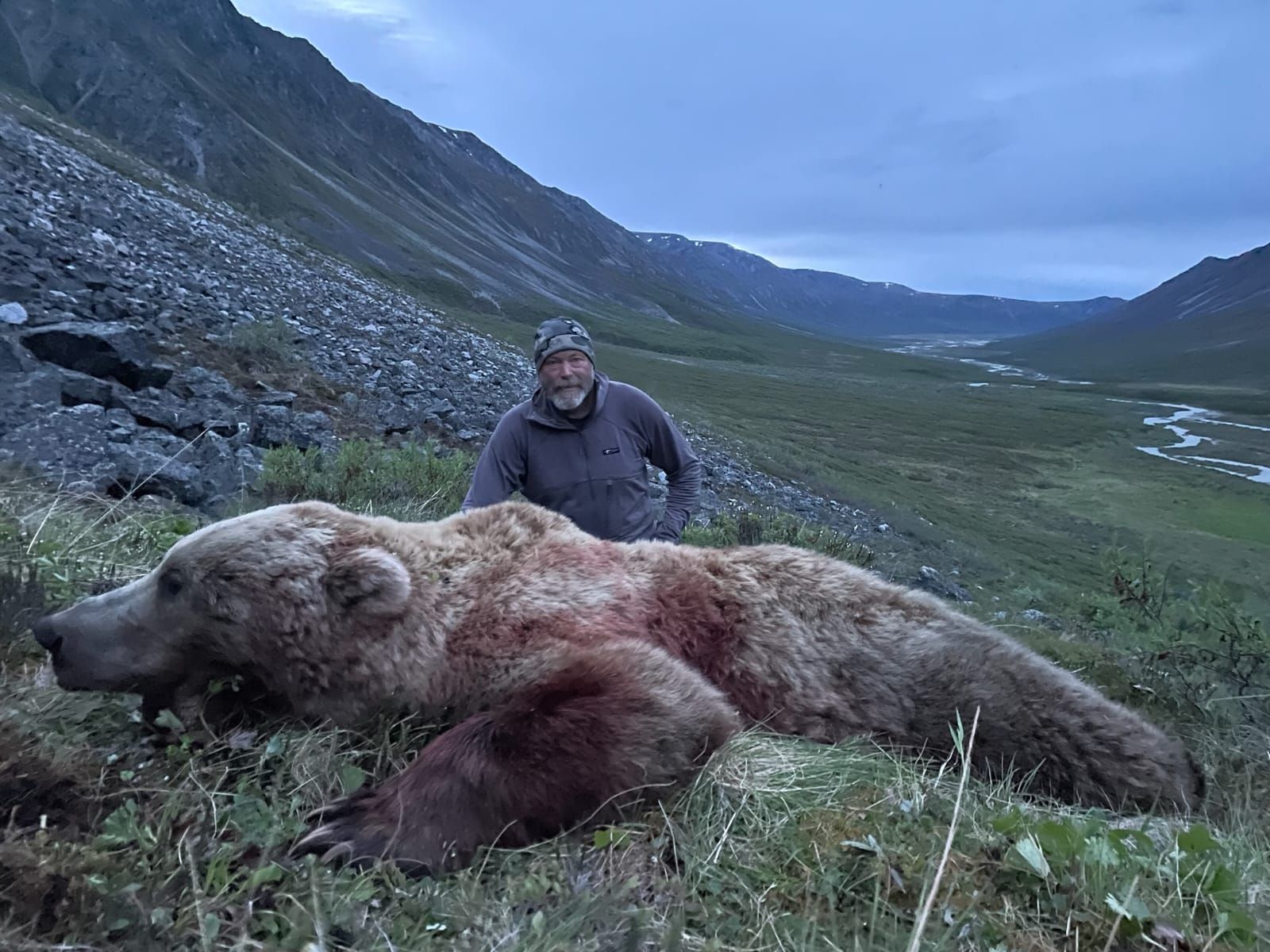 Alaska Grizzly Bear hunt, Alaska Grizzly bear hunting