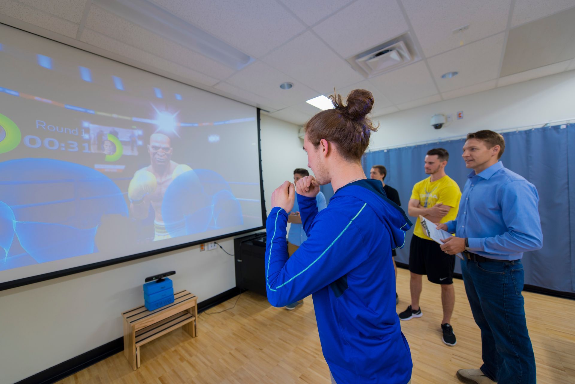 Students learning with virtual reality