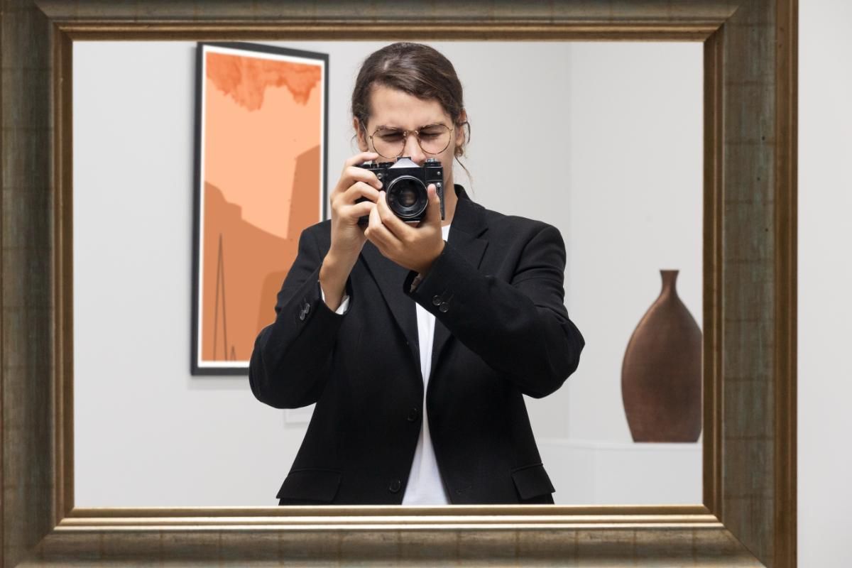 Benefits of Using a Mirror Photo Booth