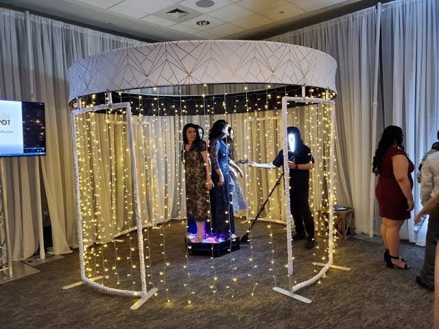 360 photo booth is very easily for setup