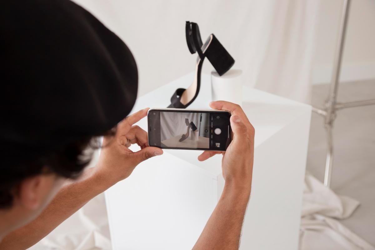 What Is a Portable Photo Booth?