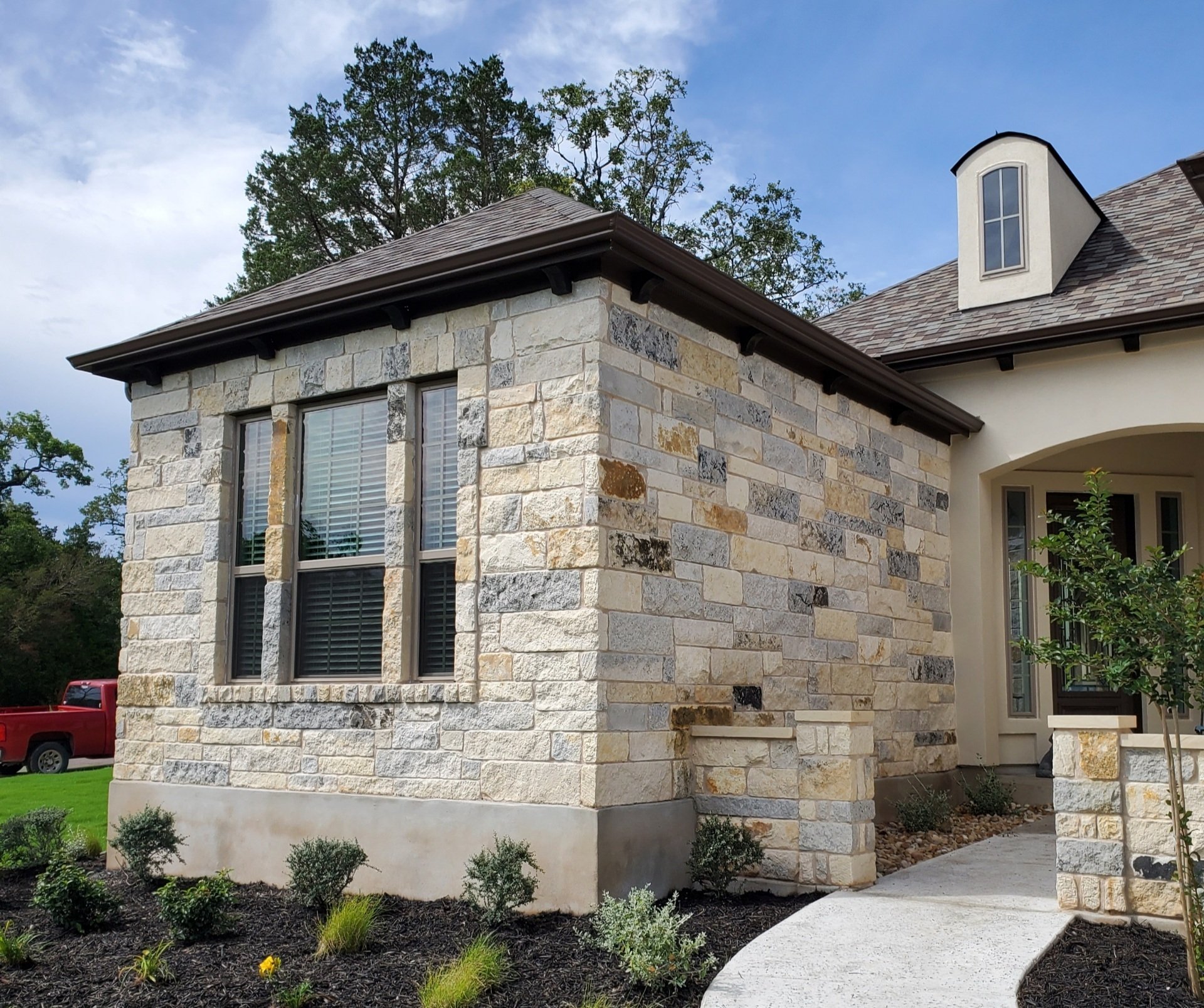 Kyle Rain Gutters Advanced Seamless Rain Gutter Solutions