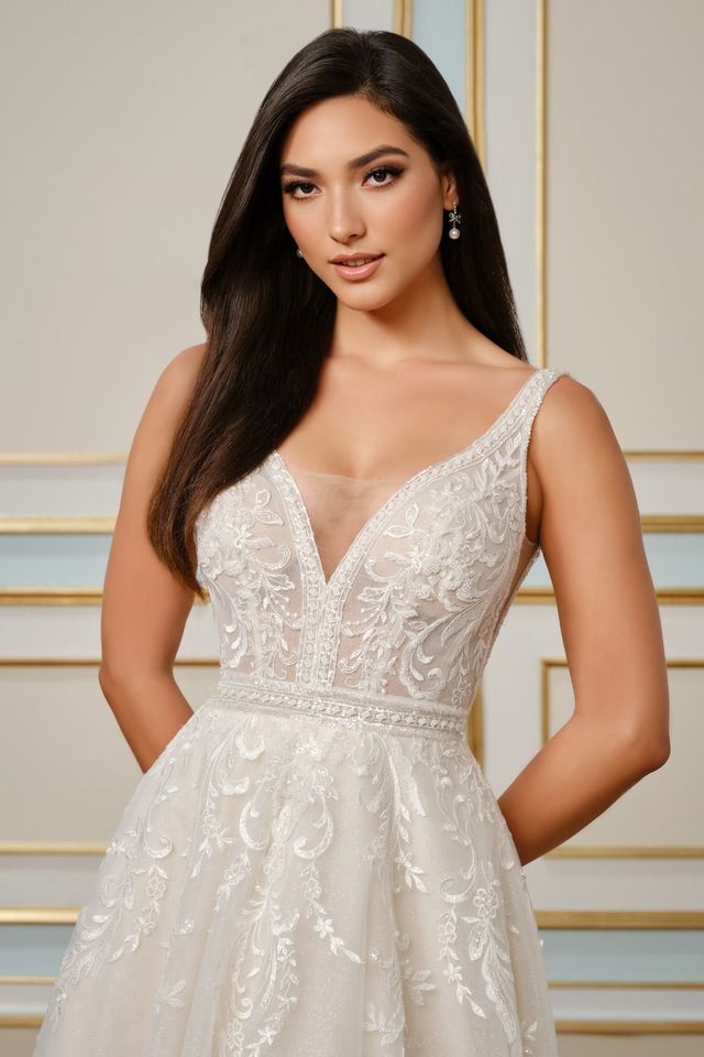 Fifi's Bridal Private Collection — Style U2001