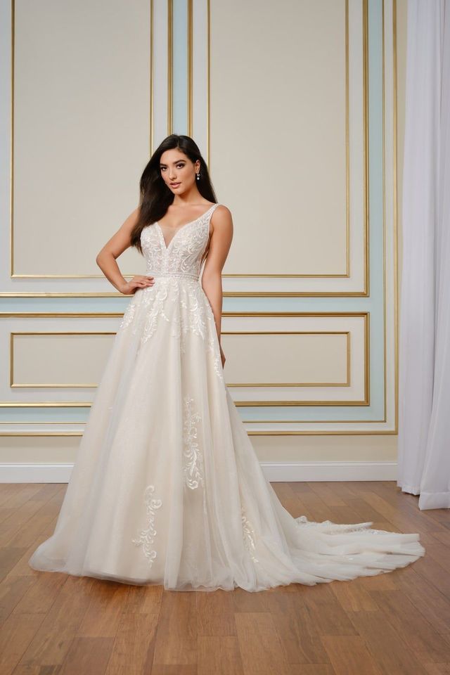 Fifi's Bridal Private Collection — Style U2001