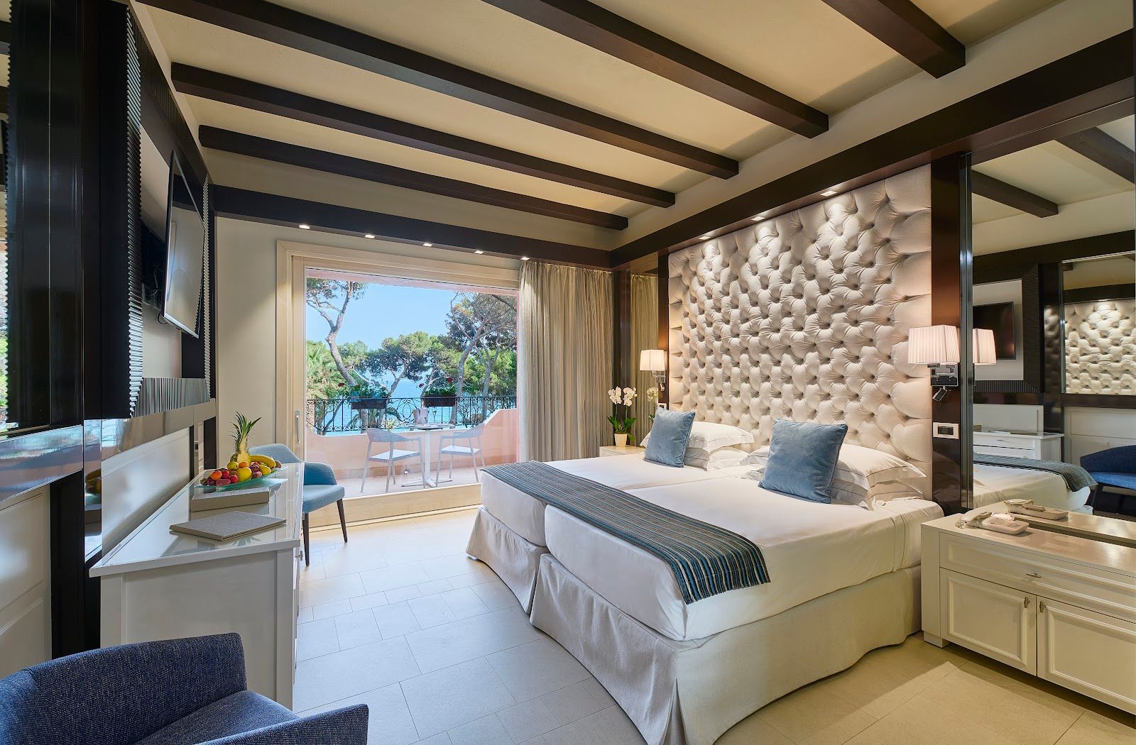 FORTE VILLAGE HOTEL CASTELLO