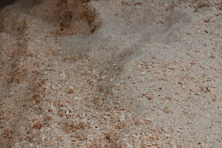 Klin Dried Shavings — Redmond, WA — de Jong’s Avondale Bark & Topsoil