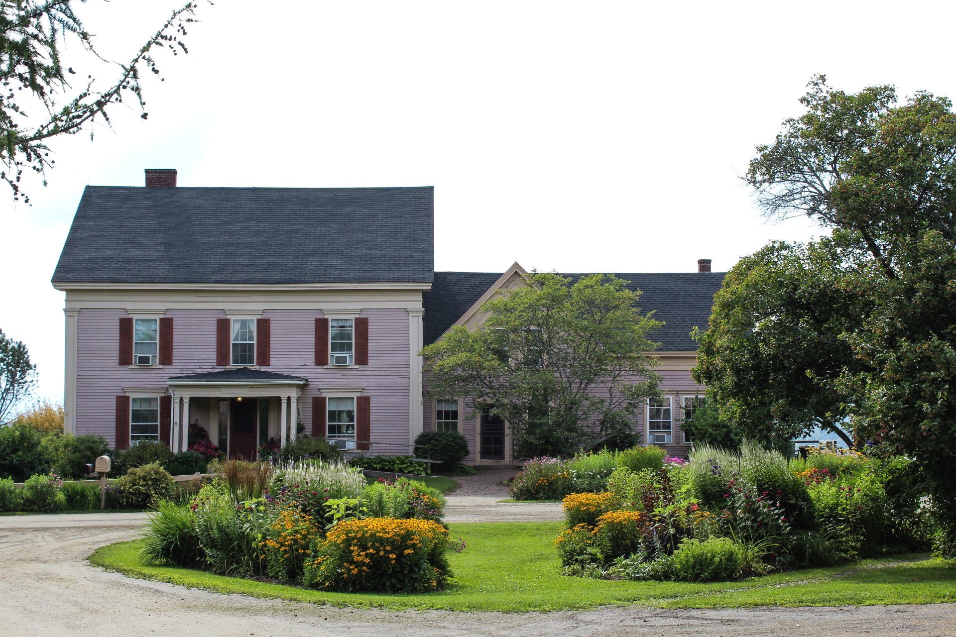 The Wildflower | Four-Season Outdoor Recreation Resort | East Burke ...