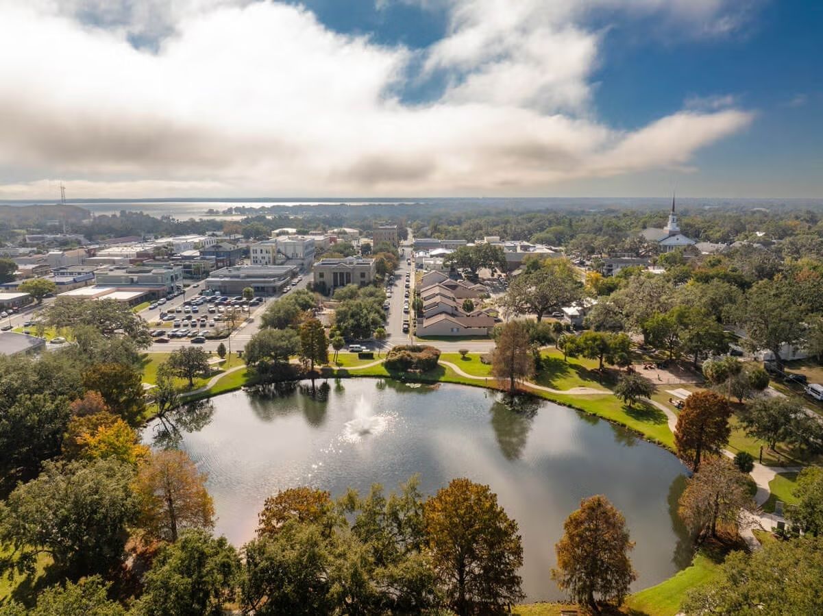 Leesburg, FL