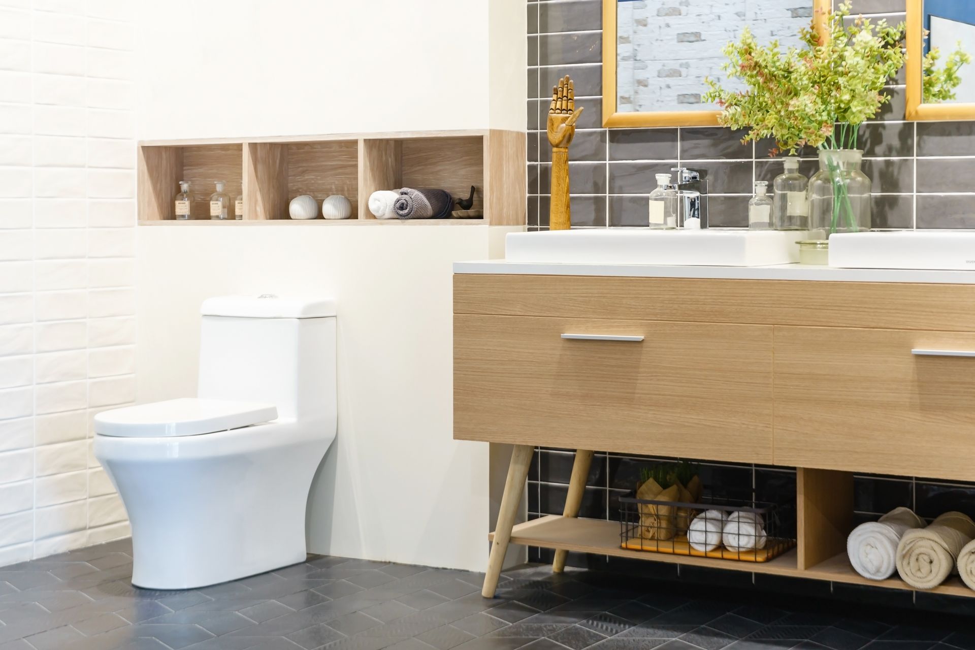 Refurnished bathroom cosmetics 