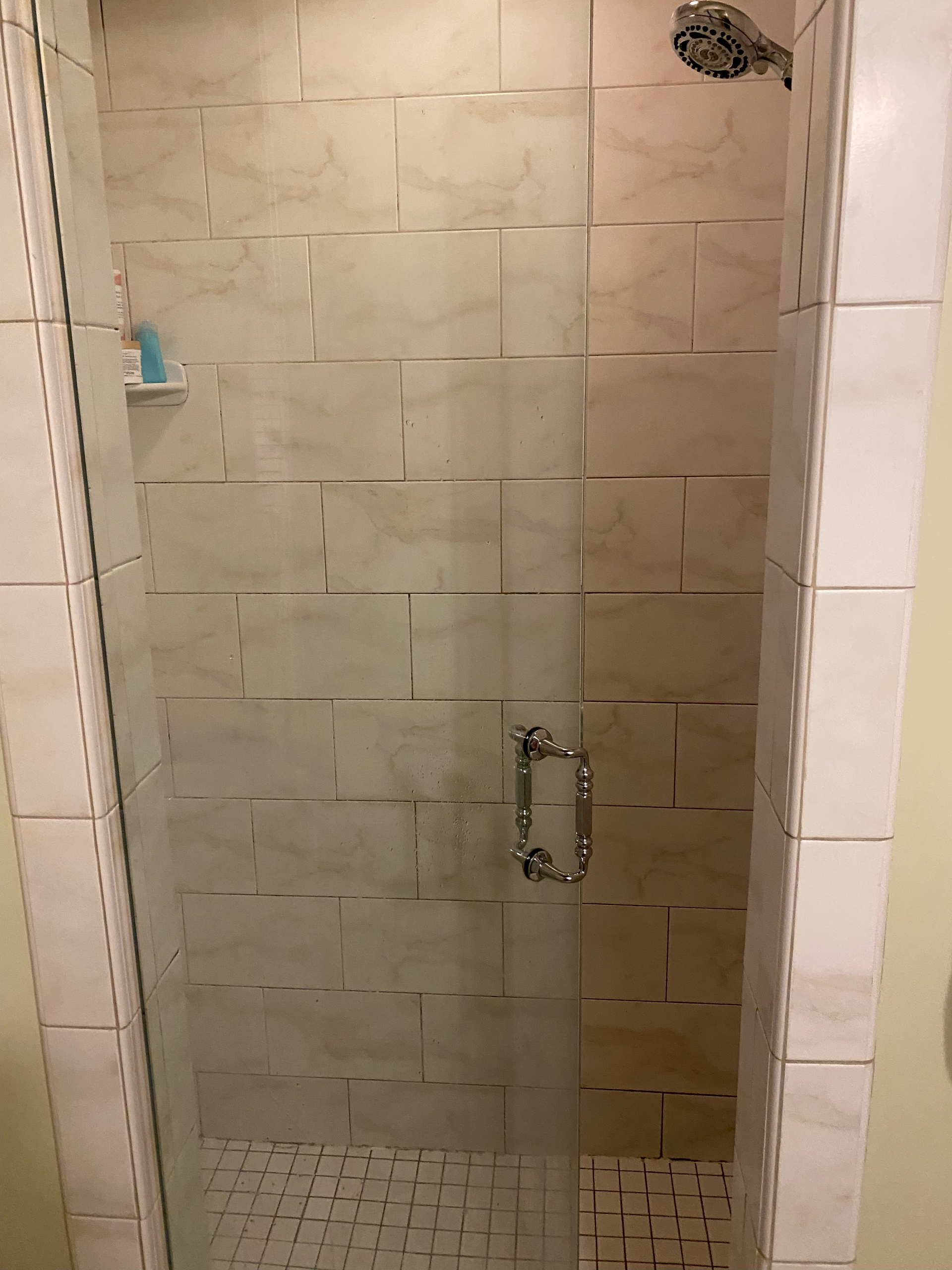 bathroom renovation before
