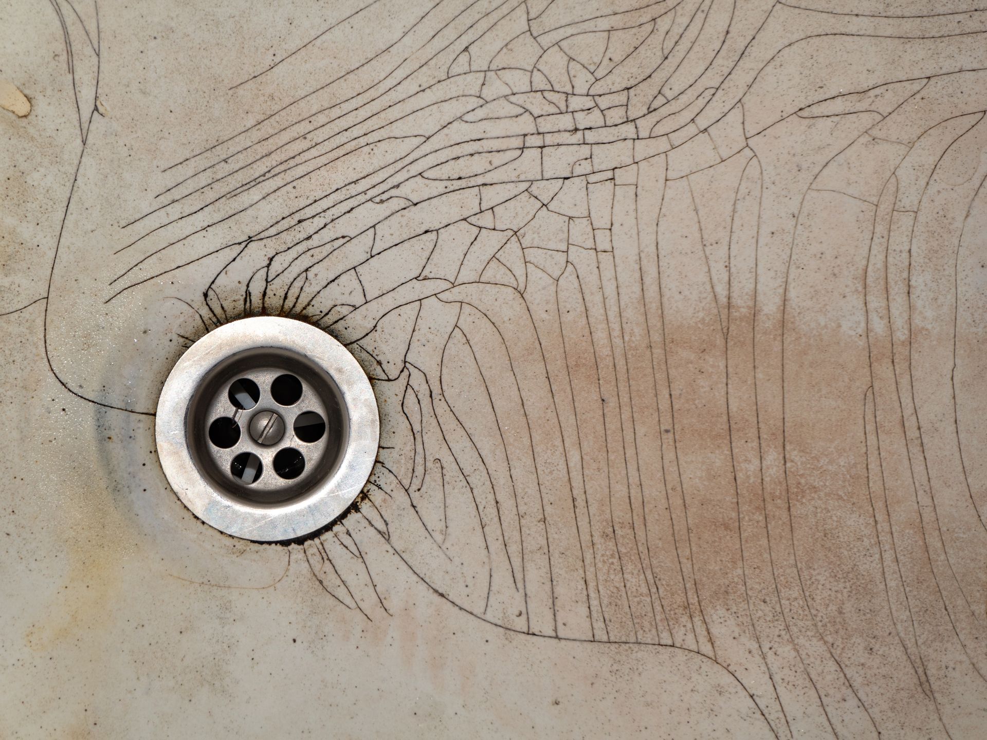 understanding the type of bathtub cracks