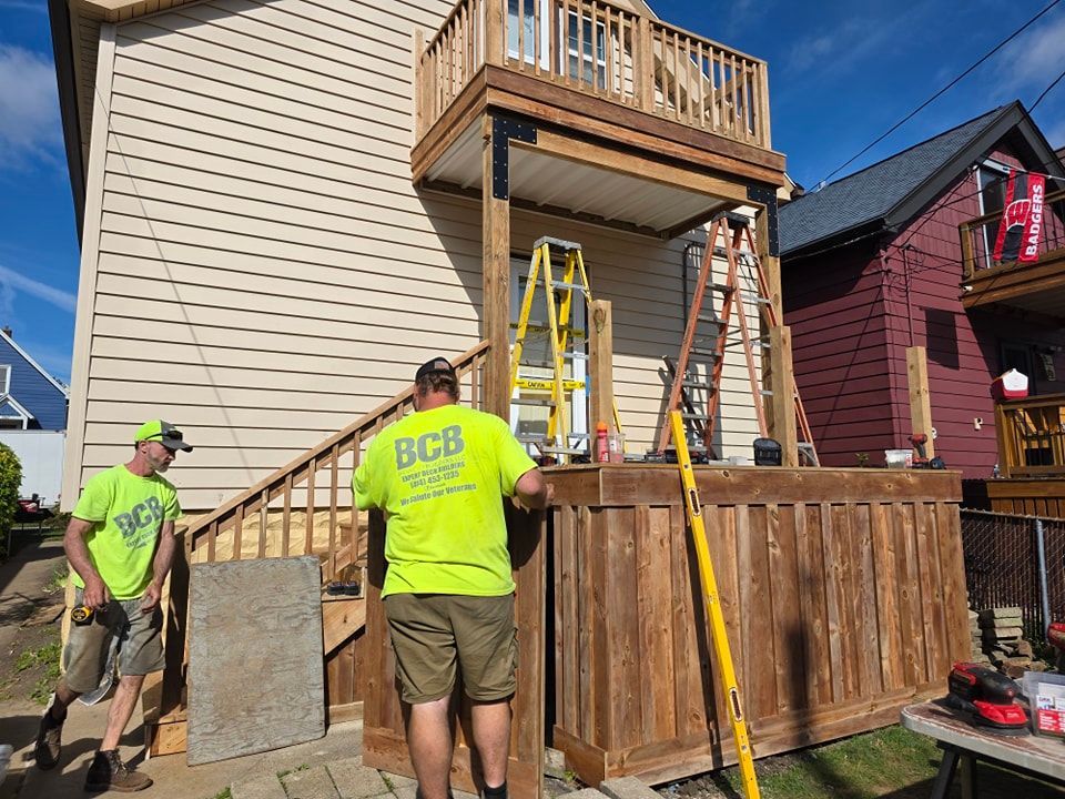 deck builders