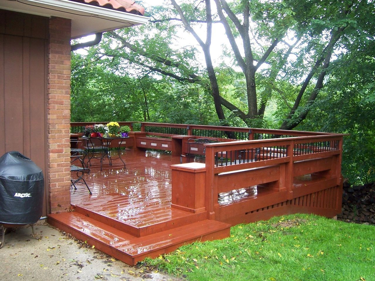 deck building contractor elm grove