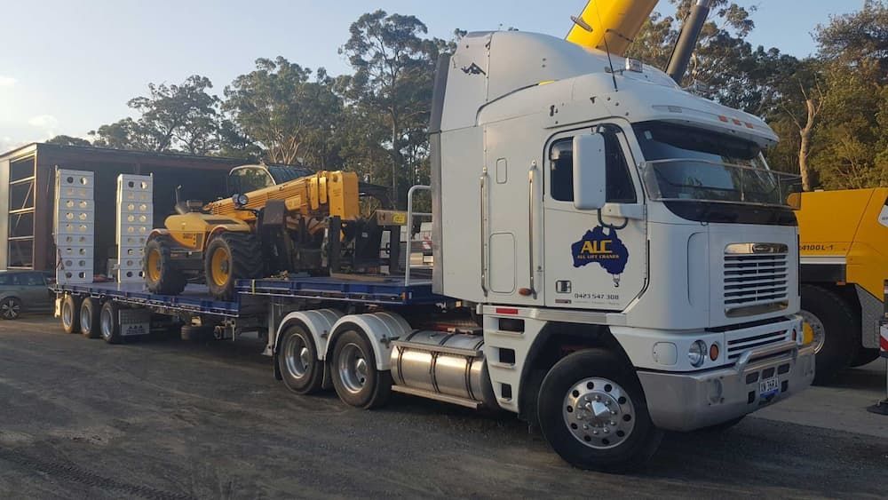 Heavy Transport Truck

