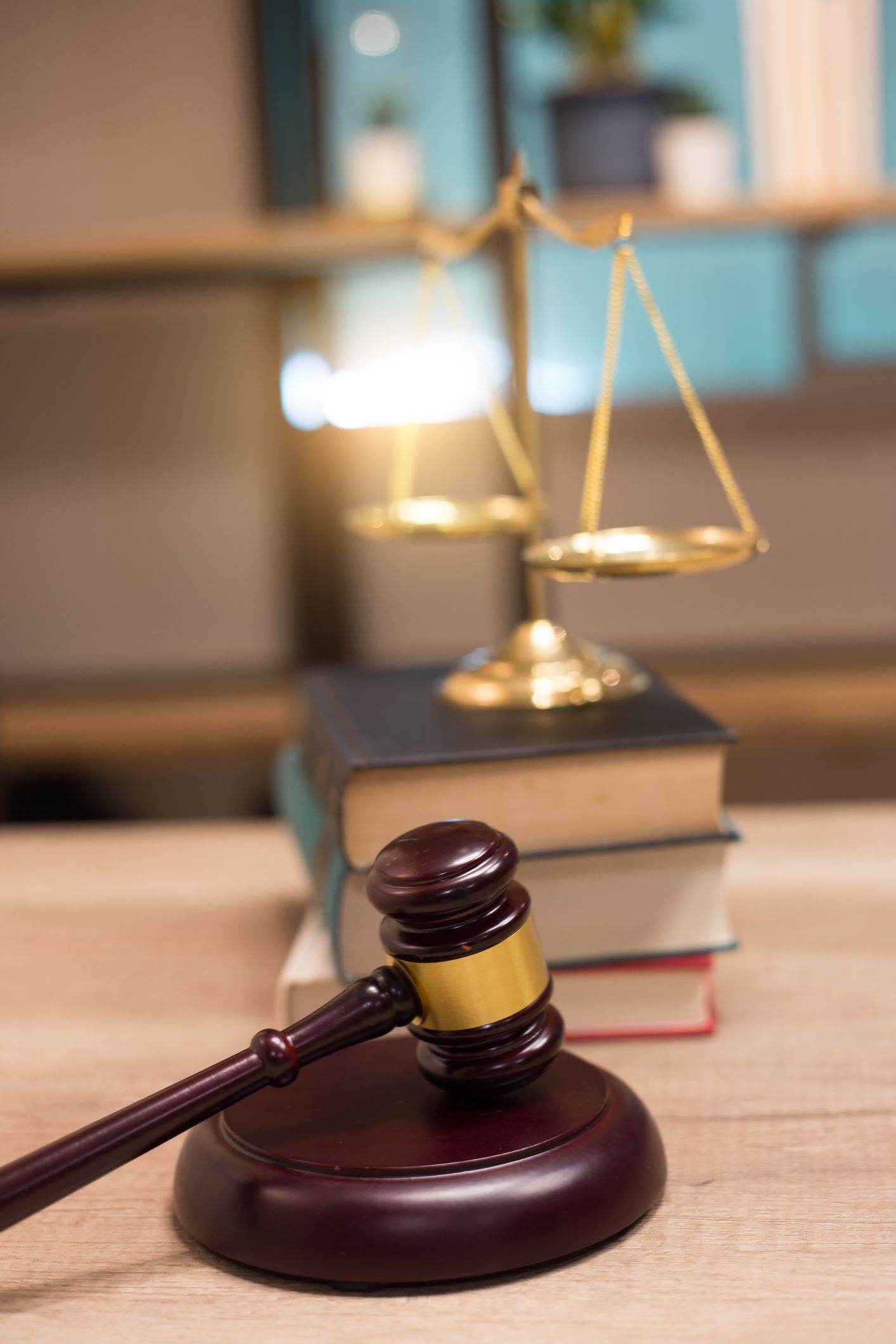 Justice scales and wooden gavel - Stayton, OR - Stayton Law