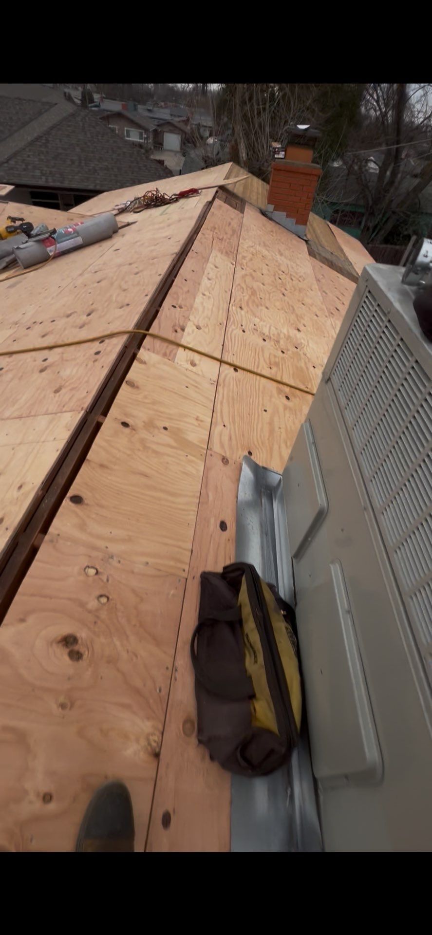 Roof Shingle Removal and Installation in Citrus Heights