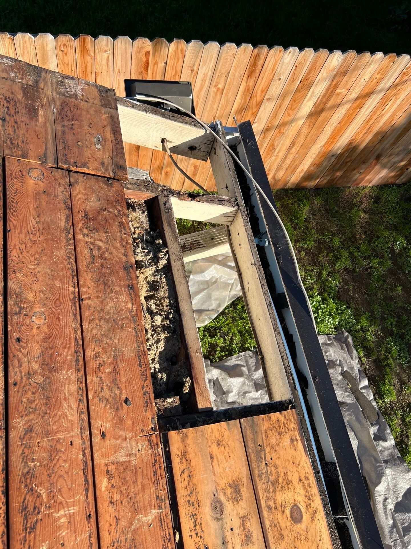 Residential Roof Asphalt Shingle Installation and Dry Rot Repair in Sacramento, CA
