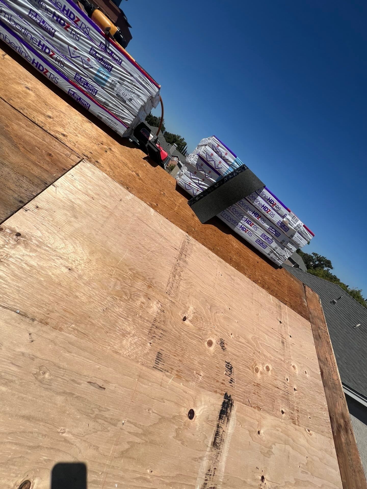 Complete Roof Replacement & Tear-Off in Suisun City, CA