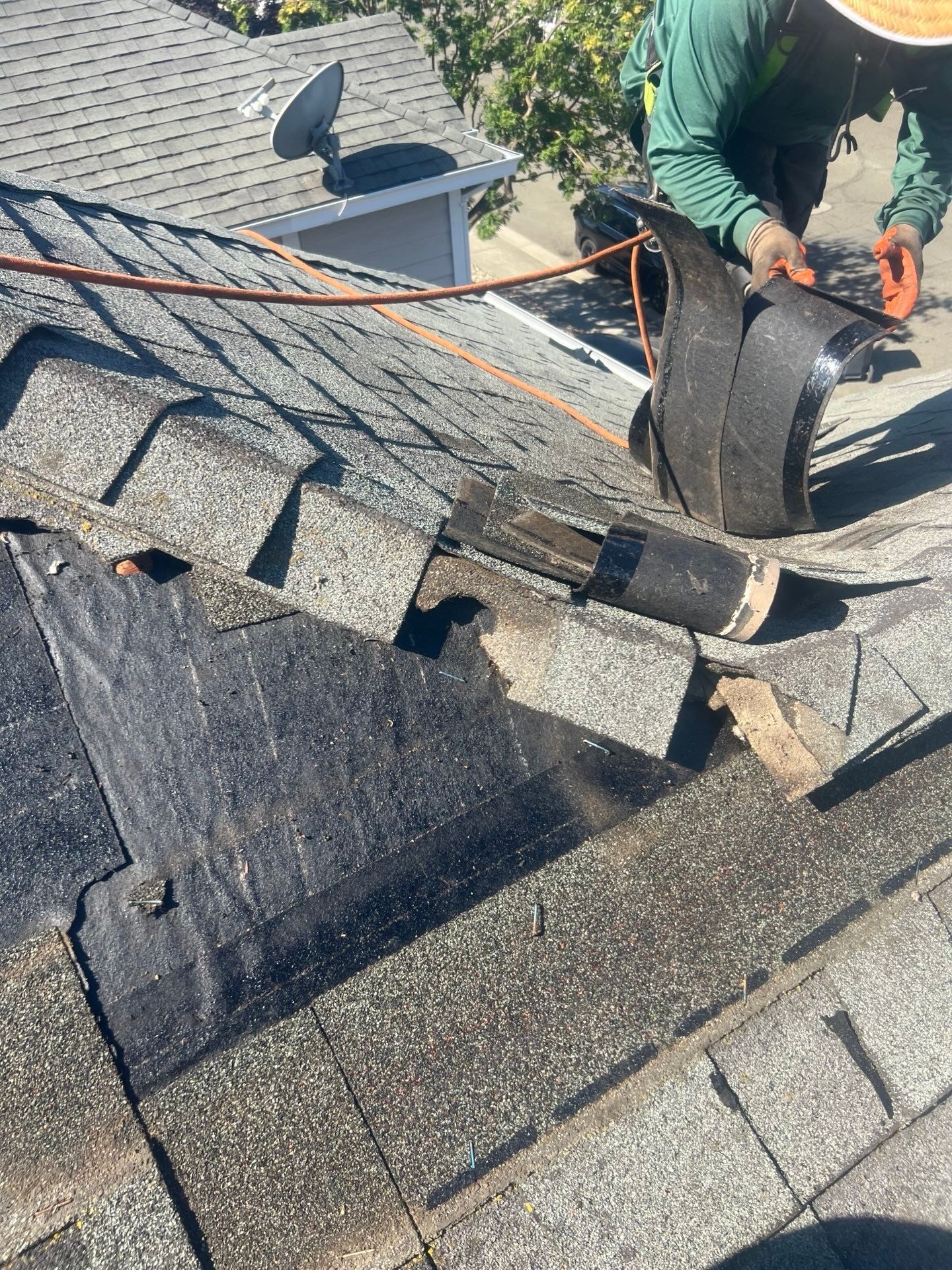 Complete Roof Replacement & Tear-Off in Suisun City, CA