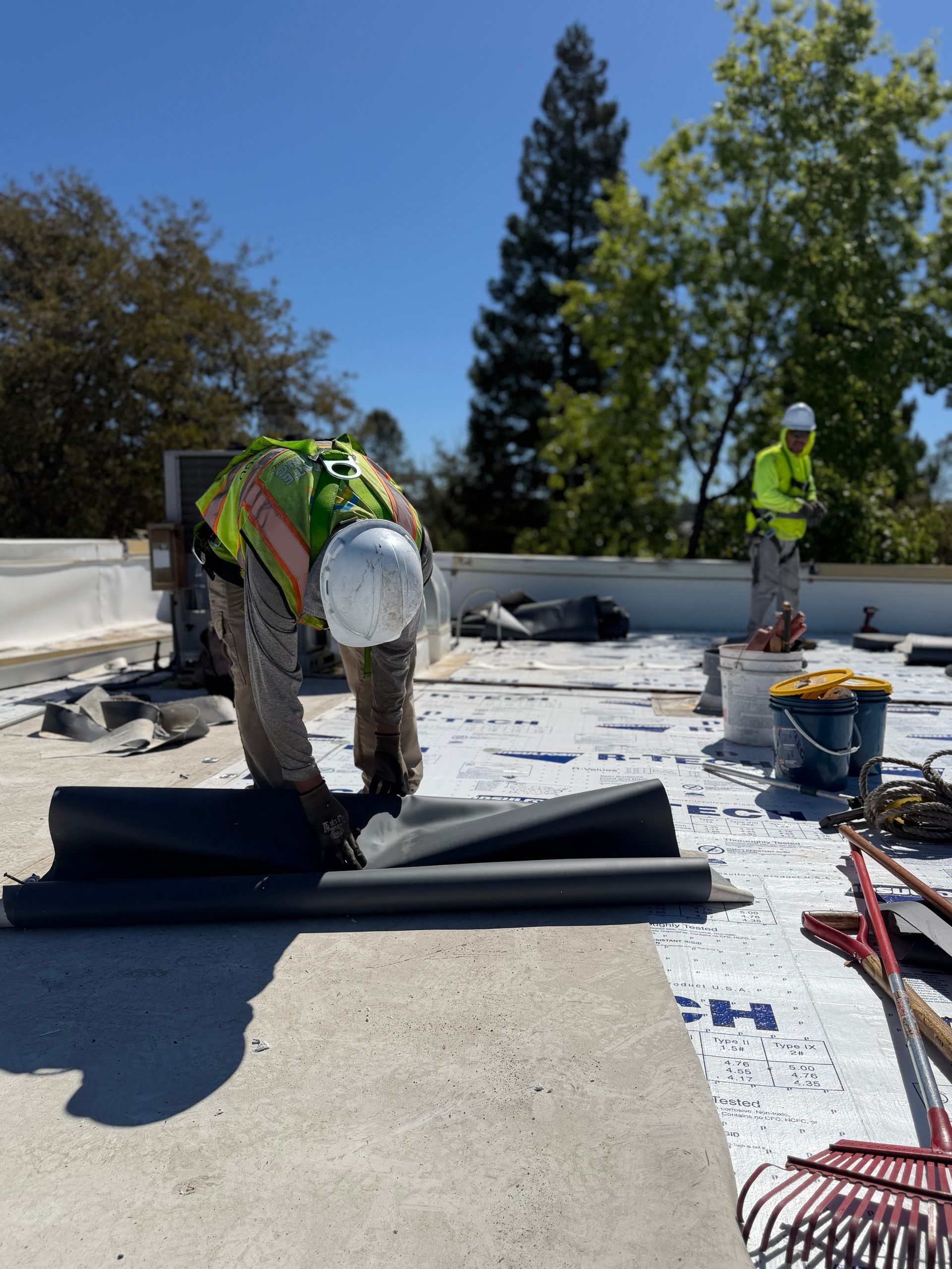 Auburn Commercial TPO Roofing: Full Tear-Off and Installation Project