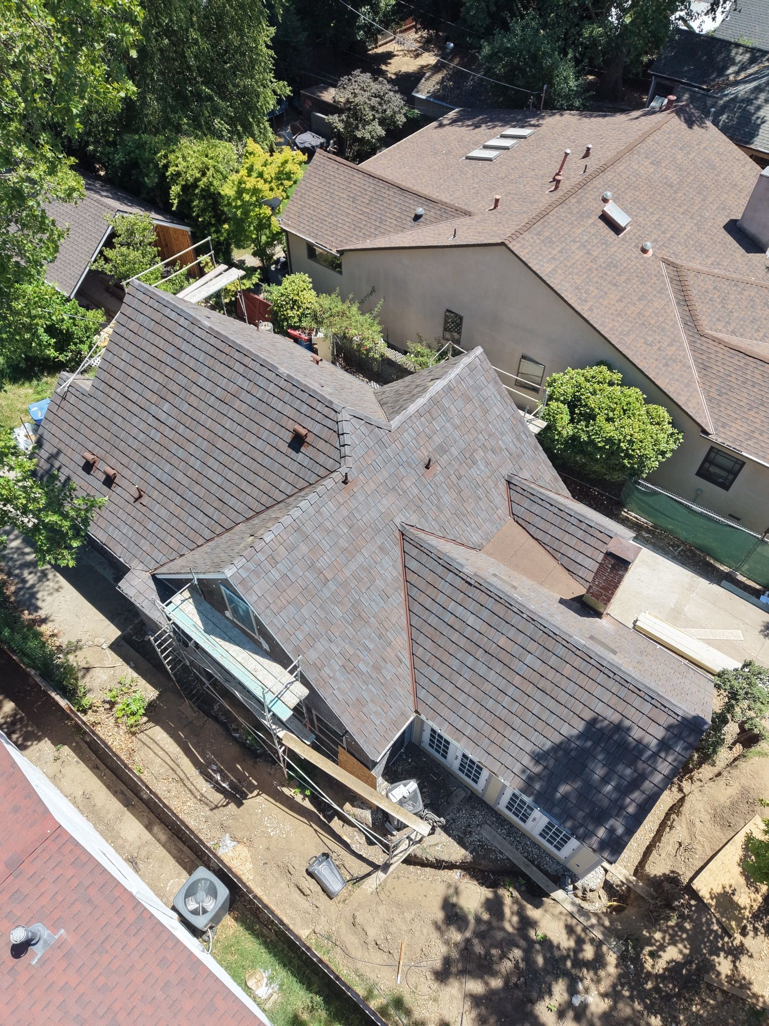 The Challenge: Achieving the Beauty of Cedar Without the Maintenance