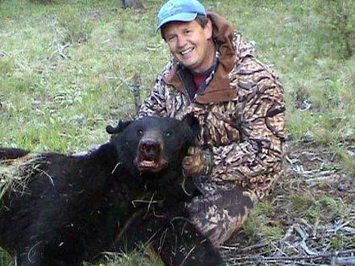 Bear Hunts Gallery Image