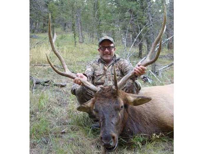 Elk Hunts Gallery Image