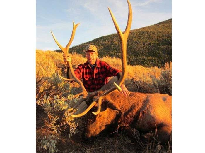 Elk Hunts Gallery Image