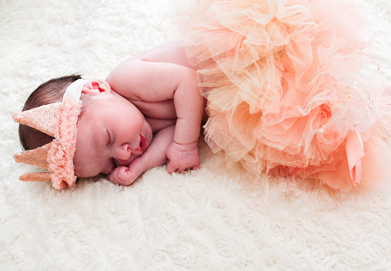 Sleeping newborn baby girl in pink tutu and crown – Shine Again Photography Newnan GA
