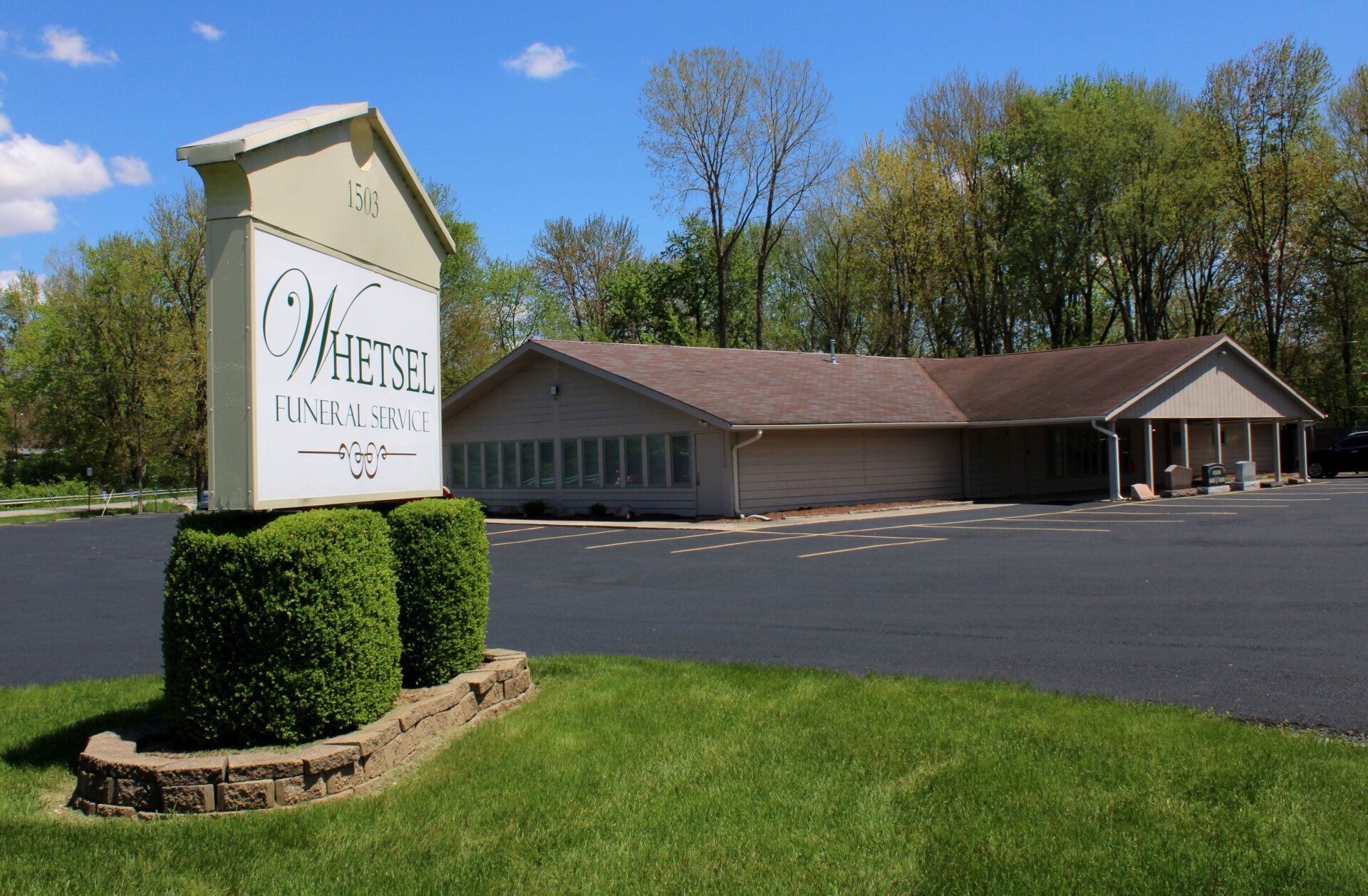 Sign at Whetsel Funeral Service in Alexandria, IN 46001