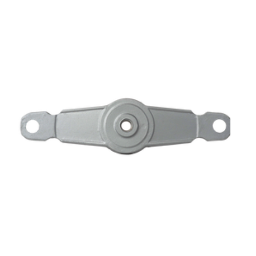 Um suporte de metal com um furo no meio em um fundo branco.