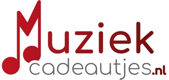 Logo voor Muziekcadeautjes.nl met een rode muzieknoot en grijze tekst op een witte achtergrond.