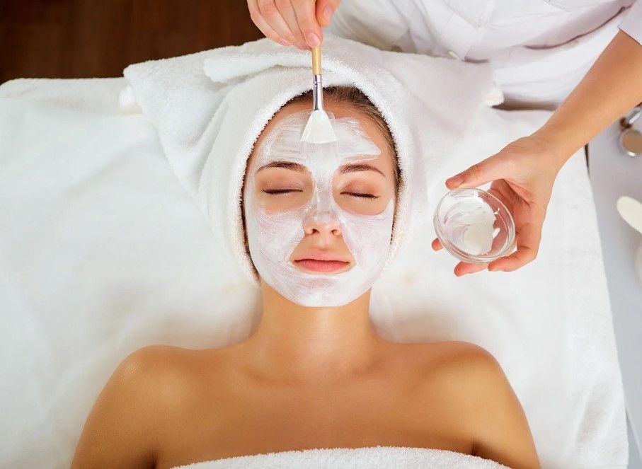 The Skinutrition Clinic applying hyaluronic acid as part of spa treatment in Coventry