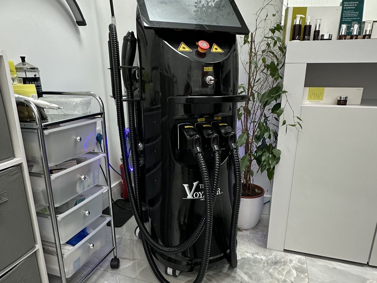 The Voyager laser platform in the treatment room at The Skinutrition Clinic in Coventry