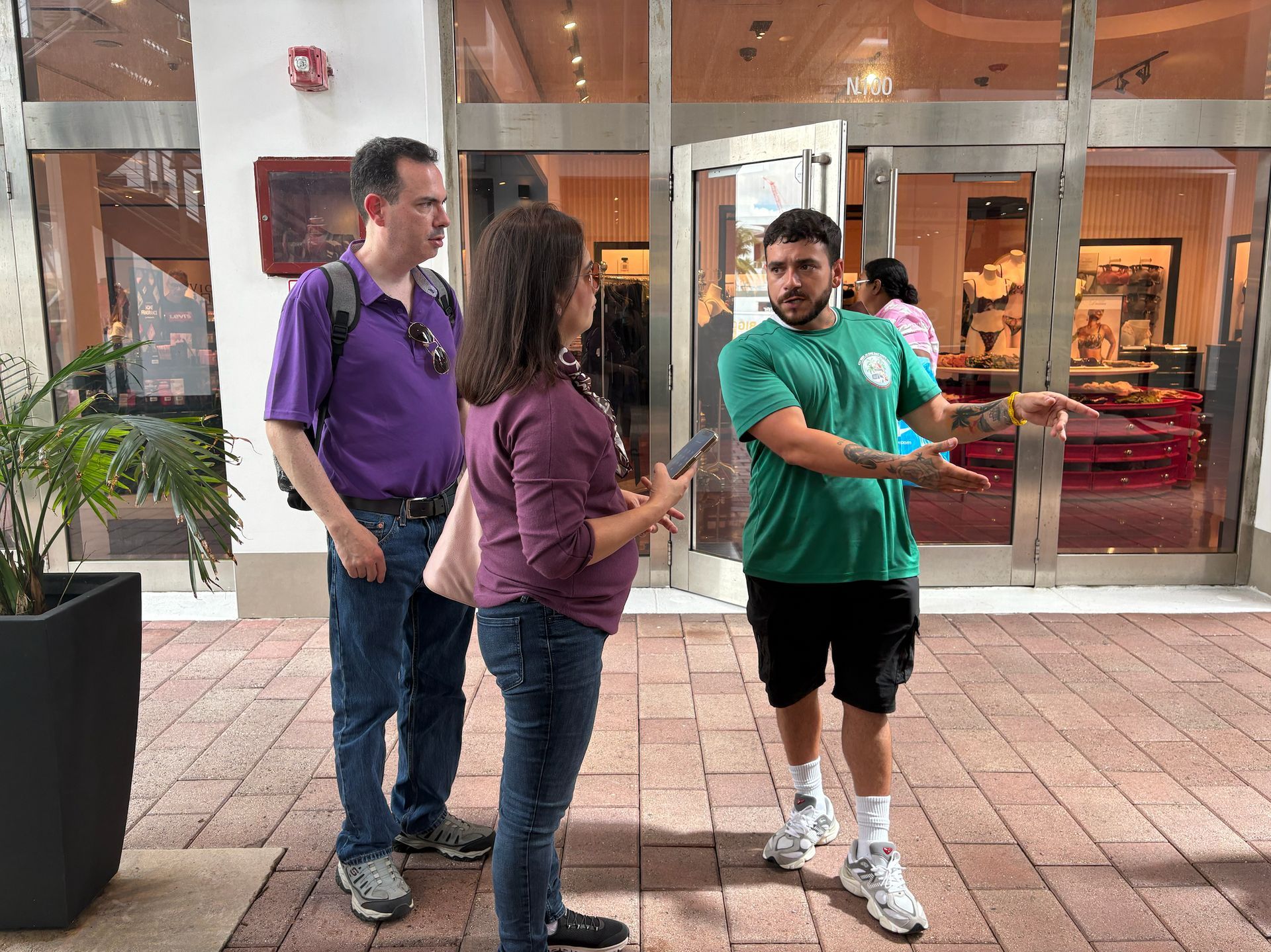Alex the Manager of the Miami Sightseeing Team in Bayside Marketplace