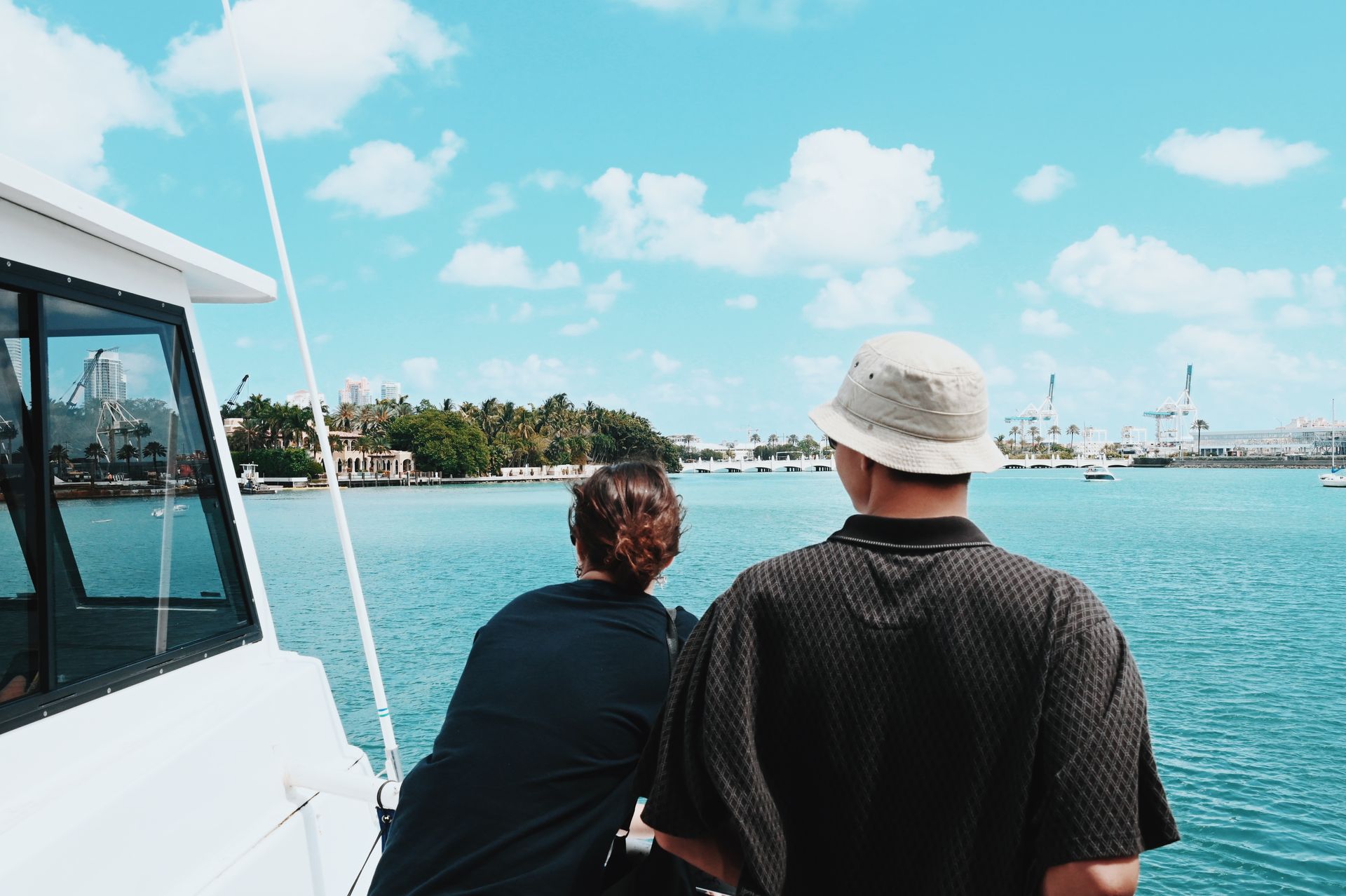 Bayside Skyline Miami in star island