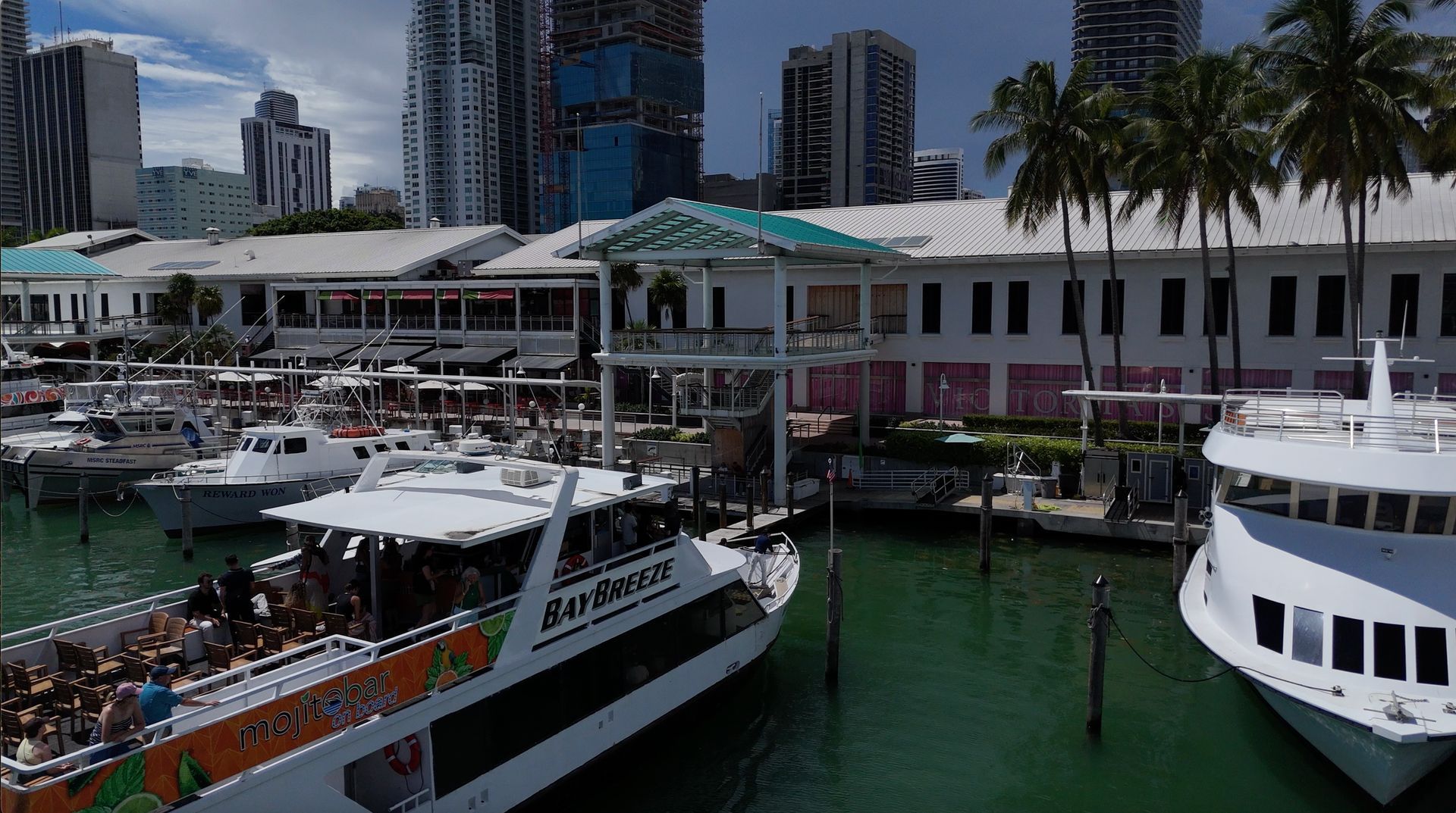 Boat tour in Miami entering Bayside