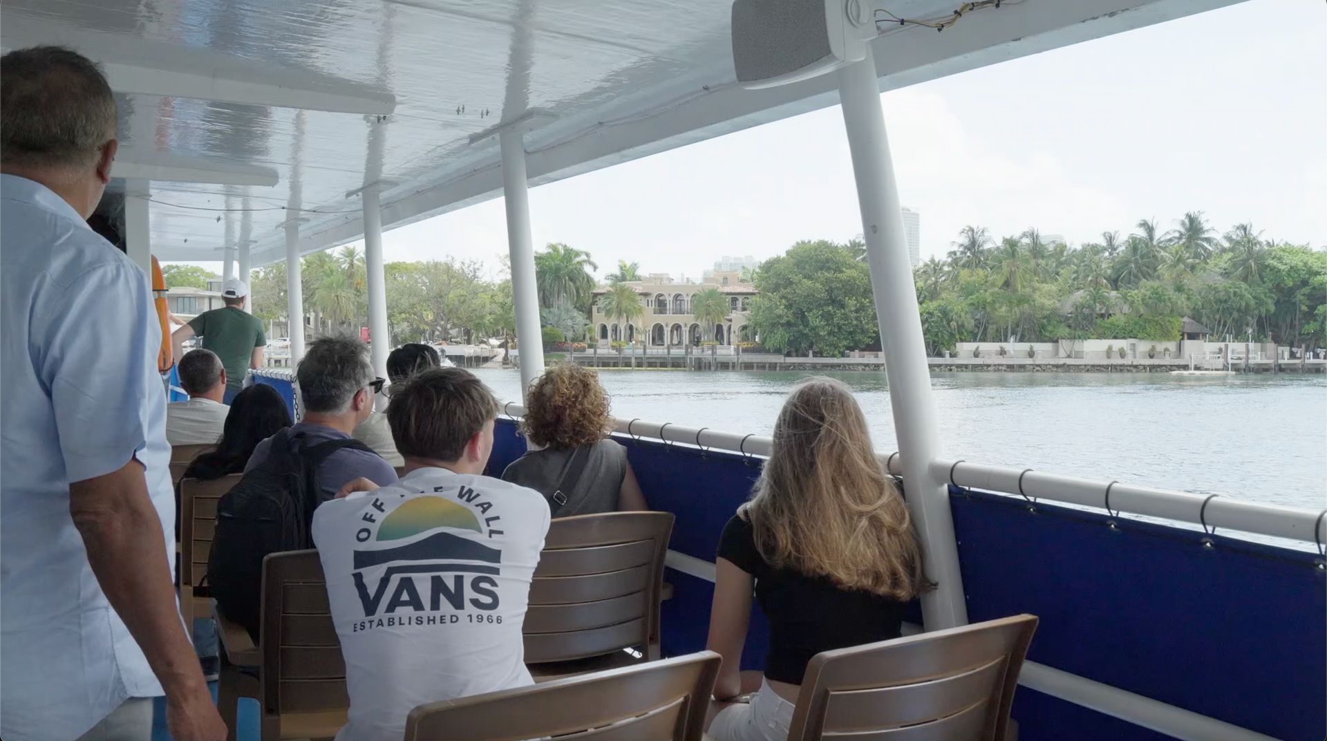 Family enjoying the Miami Boat Tours from Bayside